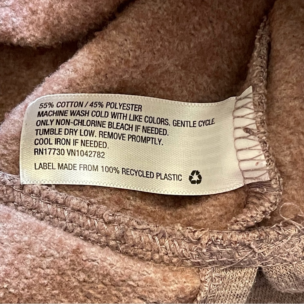Universal Thread Crewneck - Picture 4 of 4